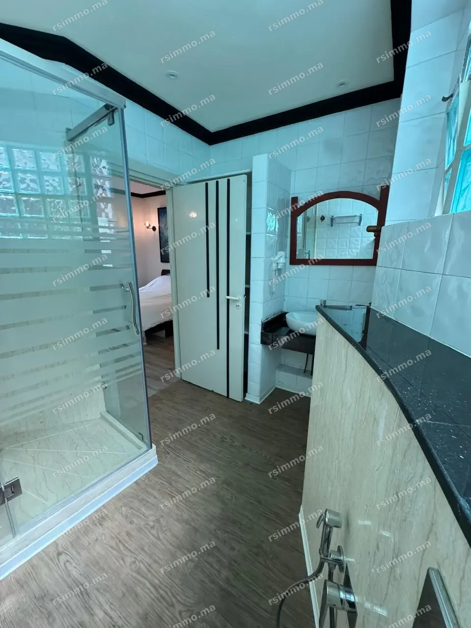 Salle de bain privative de la chambre 2